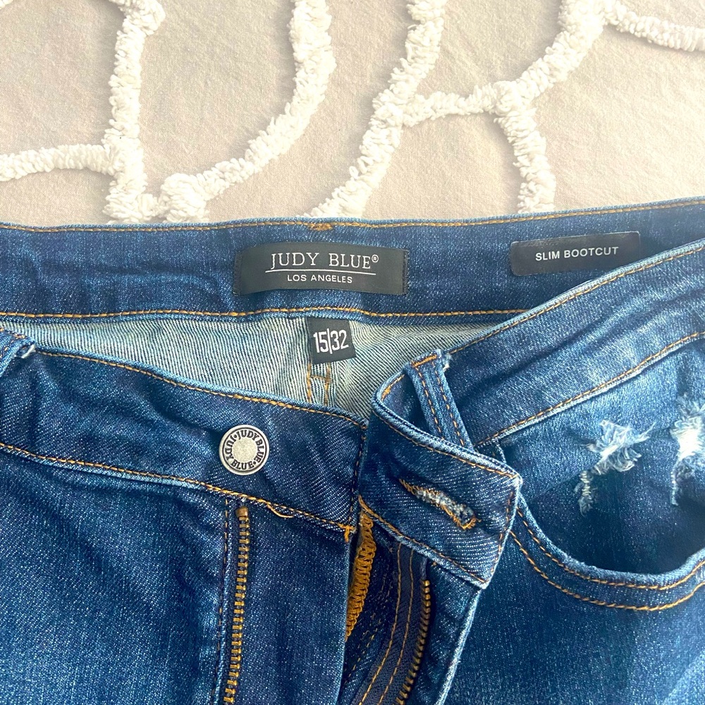 Judy Blue bootcut jeans. Size 15 tall with a 34” inseam. Only wore once!